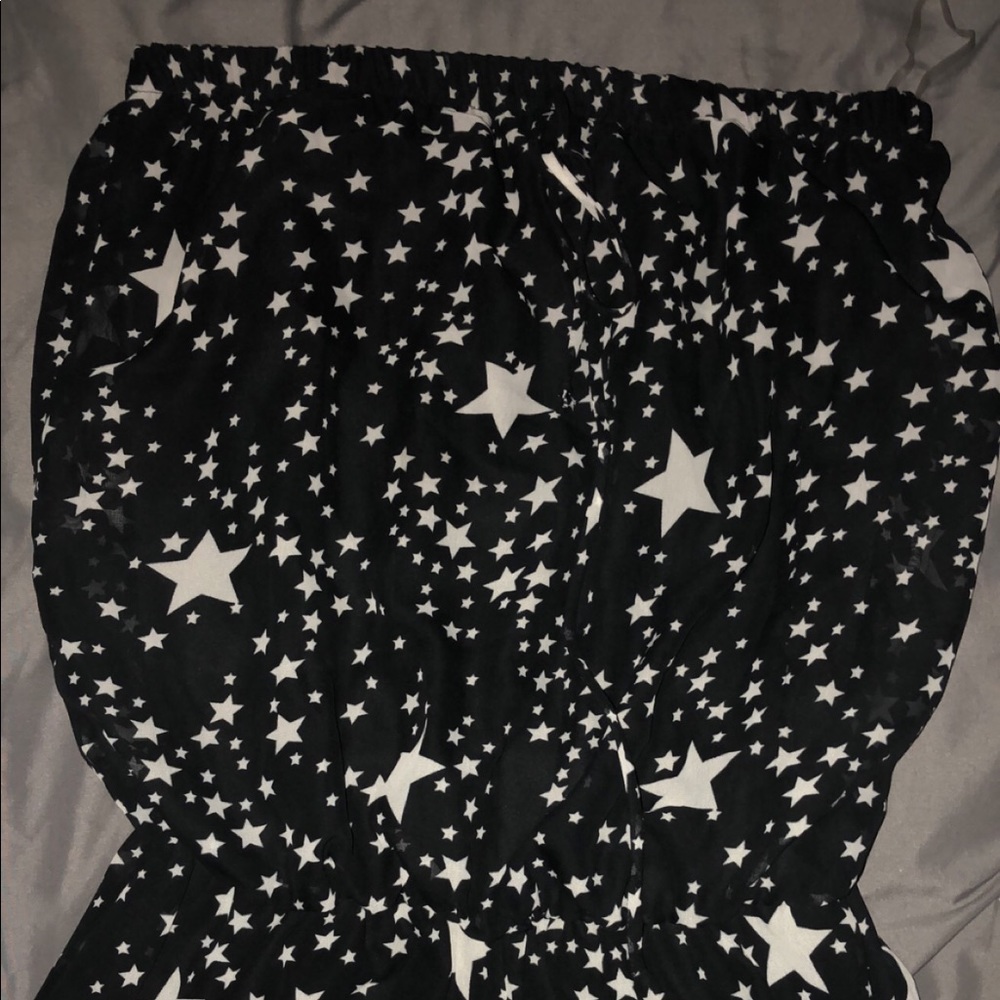 Strapless black star romper